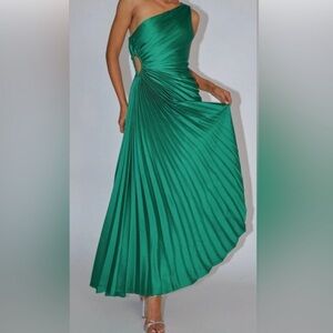 NWT — House of Harlow 1960 One-Shoulder Cocktail Dress